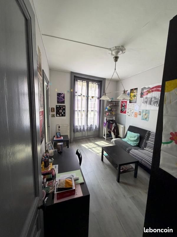 Appartement à louer, 32m², Saint-Étienne