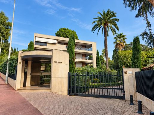 Appartement 2 pièces 34 m² · à Cannes · 34 m² · 440 000 €