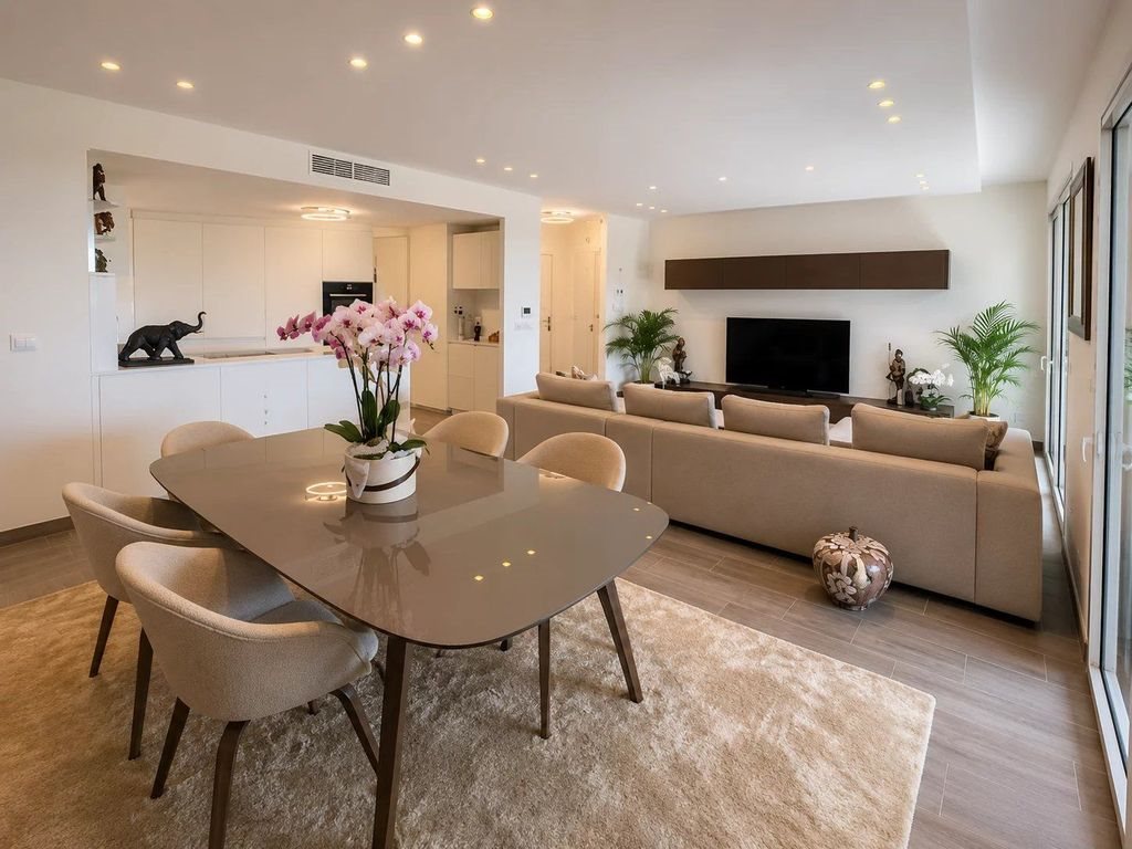 Appartement à vendre, NaNm², Eze