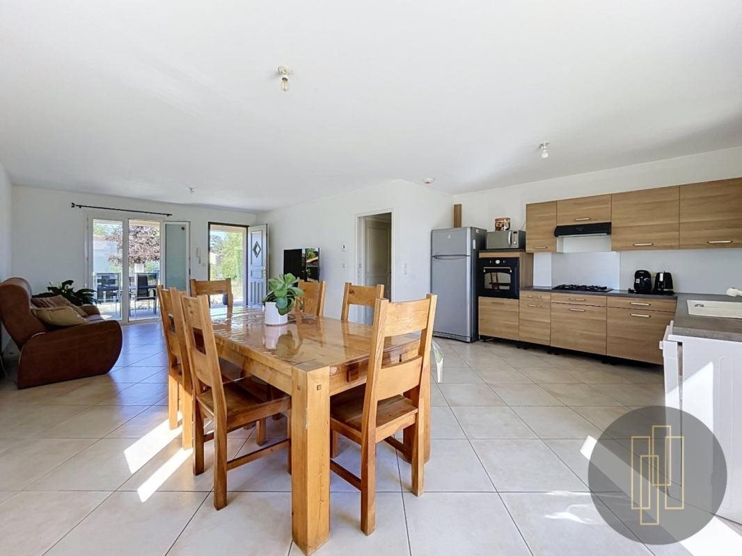 Maison à vendre, 90m², Arnas