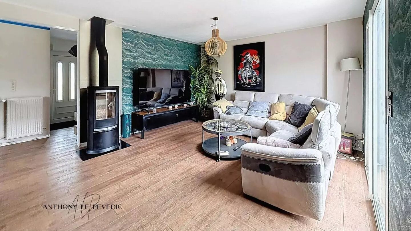 Maison à vendre, 121m², Ploemel