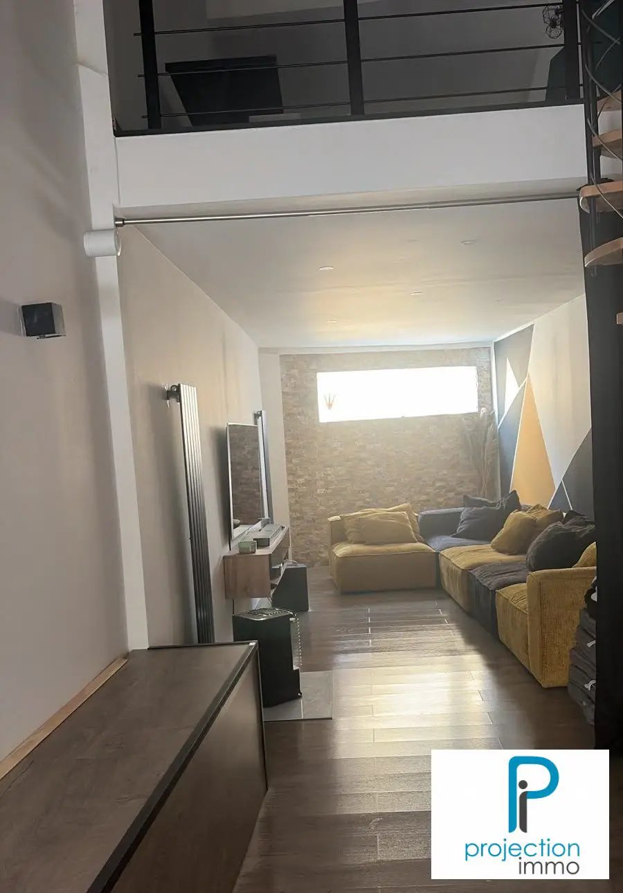 Maison à vendre, 146m², Laprugne