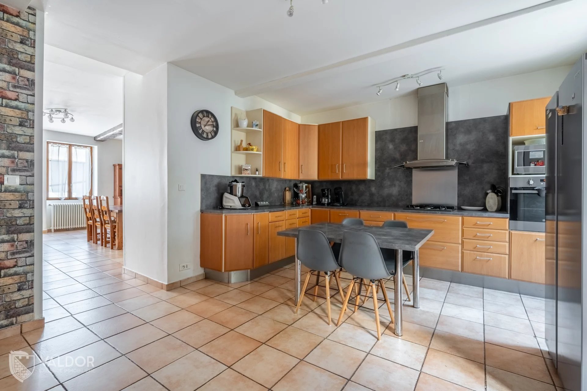 Maison à vendre, 180m², Montmerle-sur-Saône