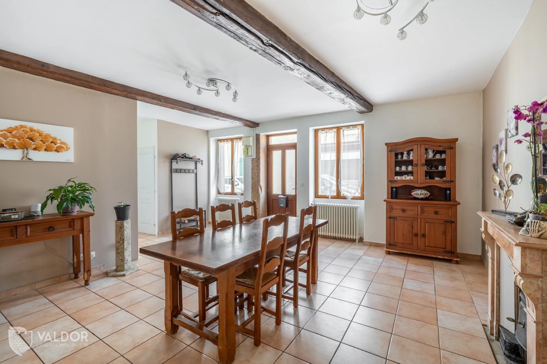 Maison à vendre, 180m², Montmerle-sur-Saône