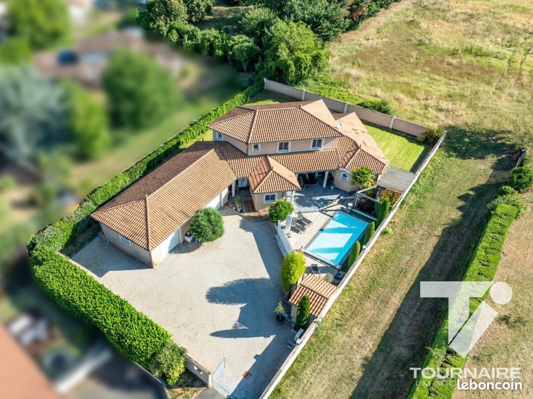 Maison à vendre, 228m², Saint-Didier-de-Formans