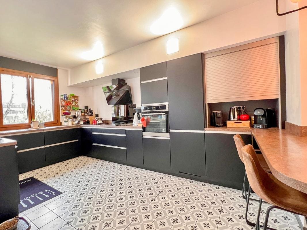 Maison à vendre, 230m², Thierville-sur-Meuse