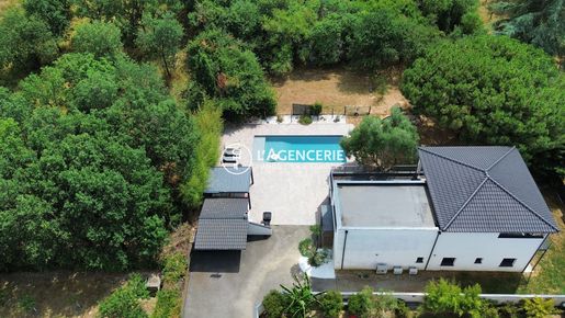 Maison 6 pièces 186 m² · à Cornebarrieu · 186 m² · 789 000 €