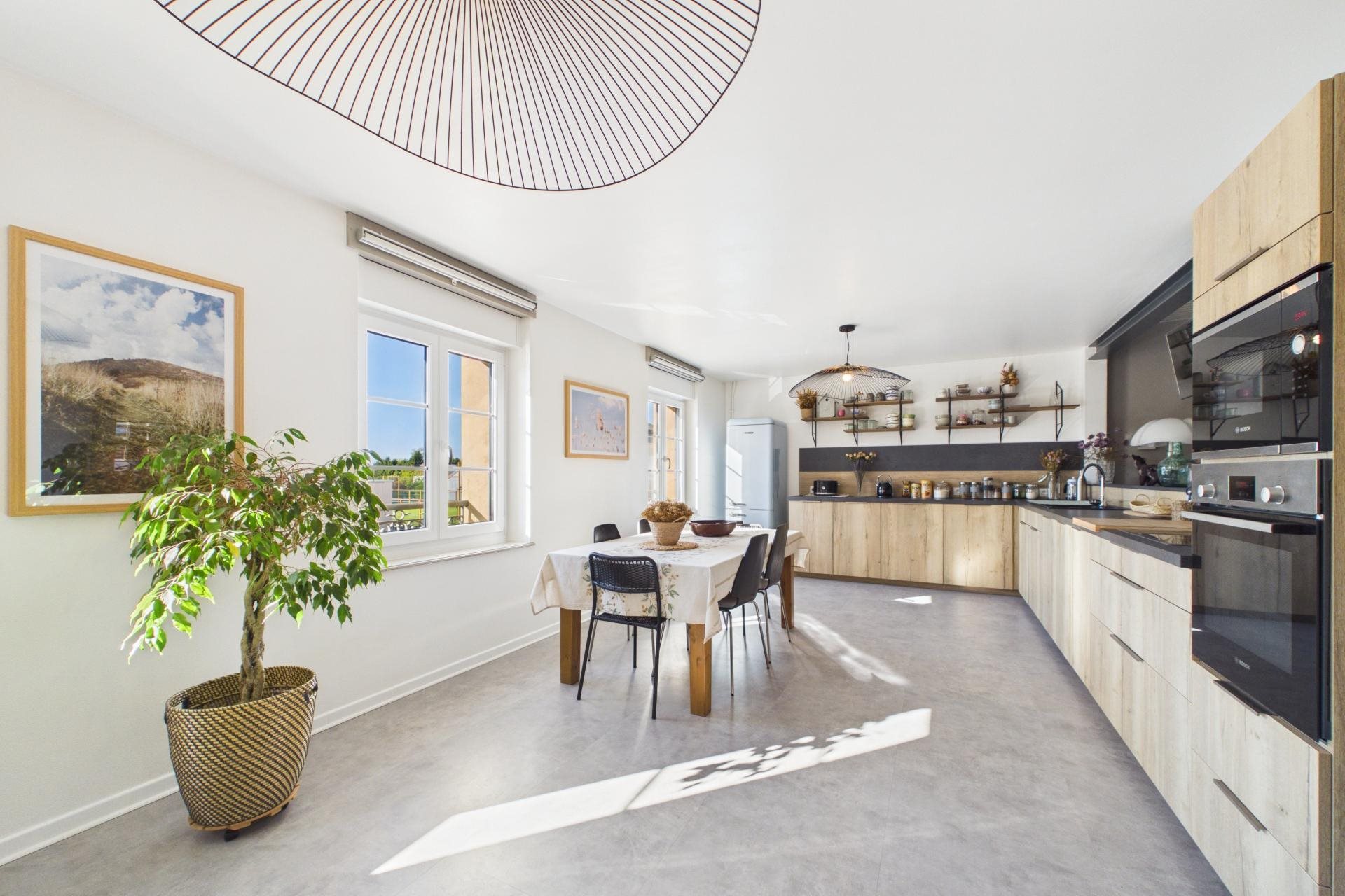 Maison à vendre, 282m², Tressange