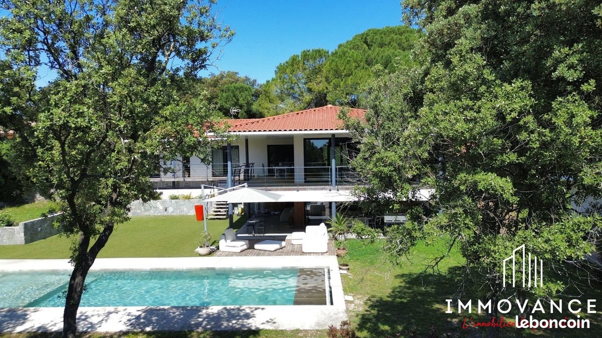 Maison à vendre, 301m², Sommières
