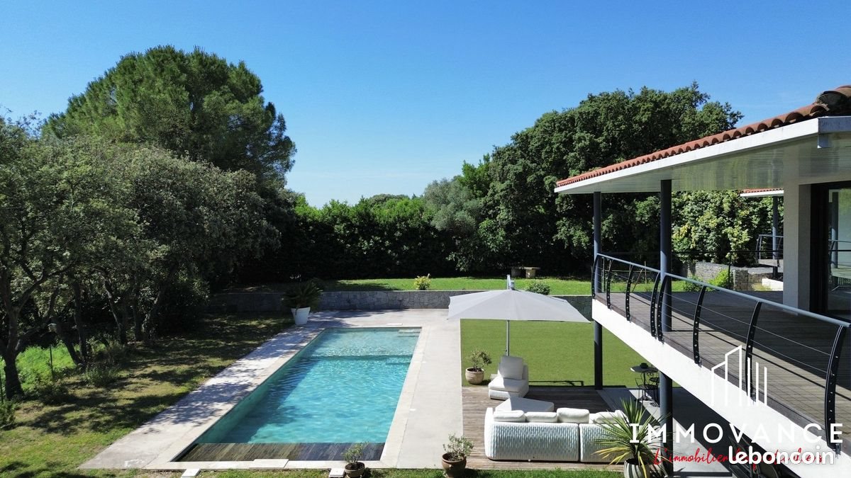Maison à vendre, 301m², Sommières