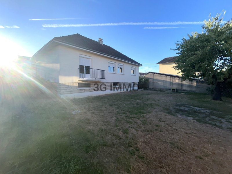 Maison à vendre, 3m², Le Pin