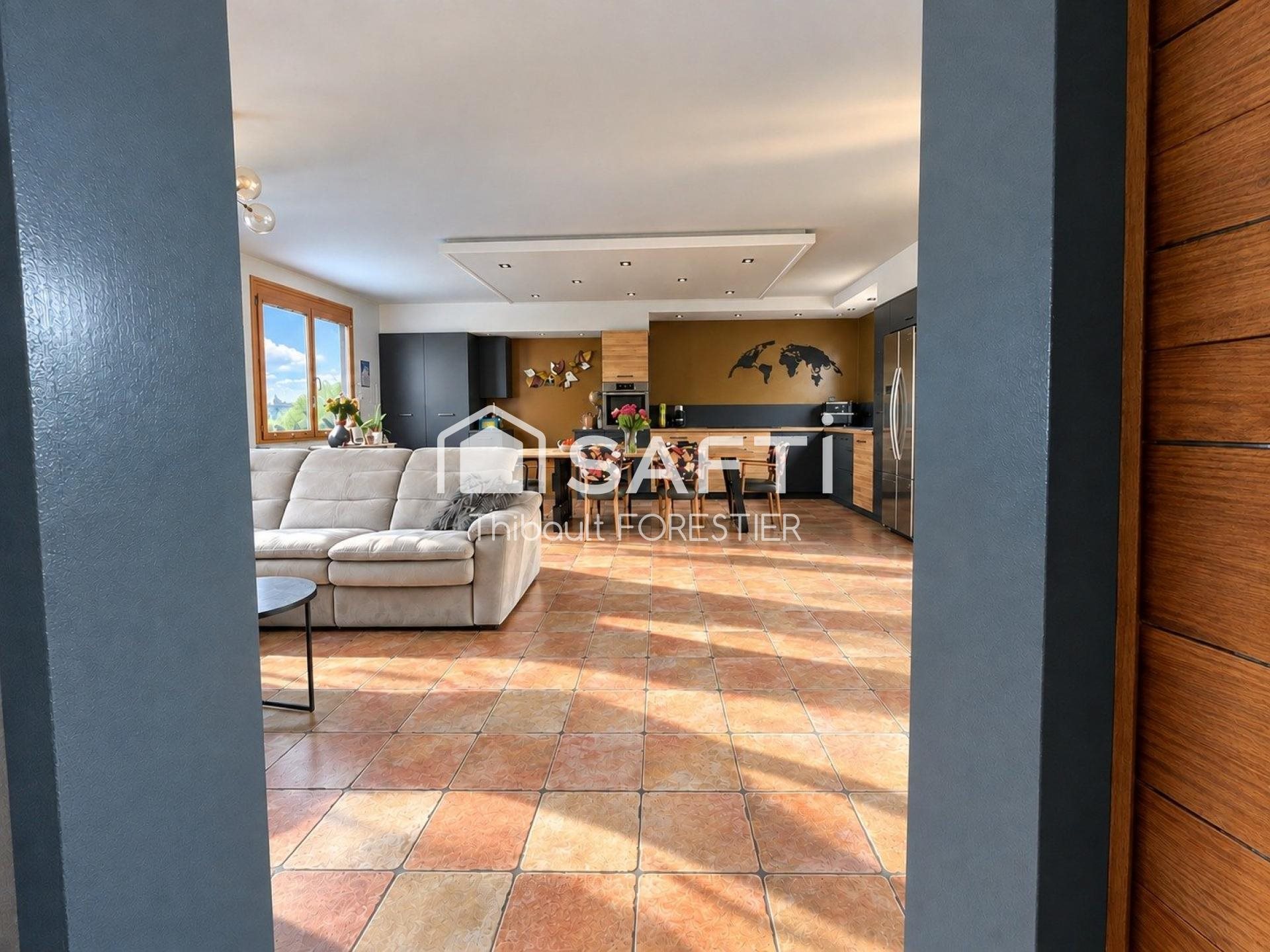 Maison à vendre, 134m², Moulins-le-Carbonnel