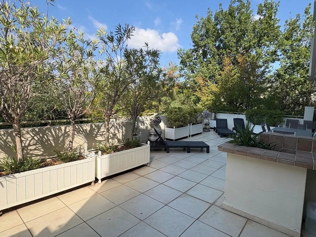 Appartement à louer, 4m², Nice