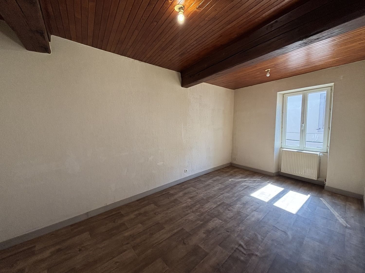 Maison à louer, 100m², Cornas