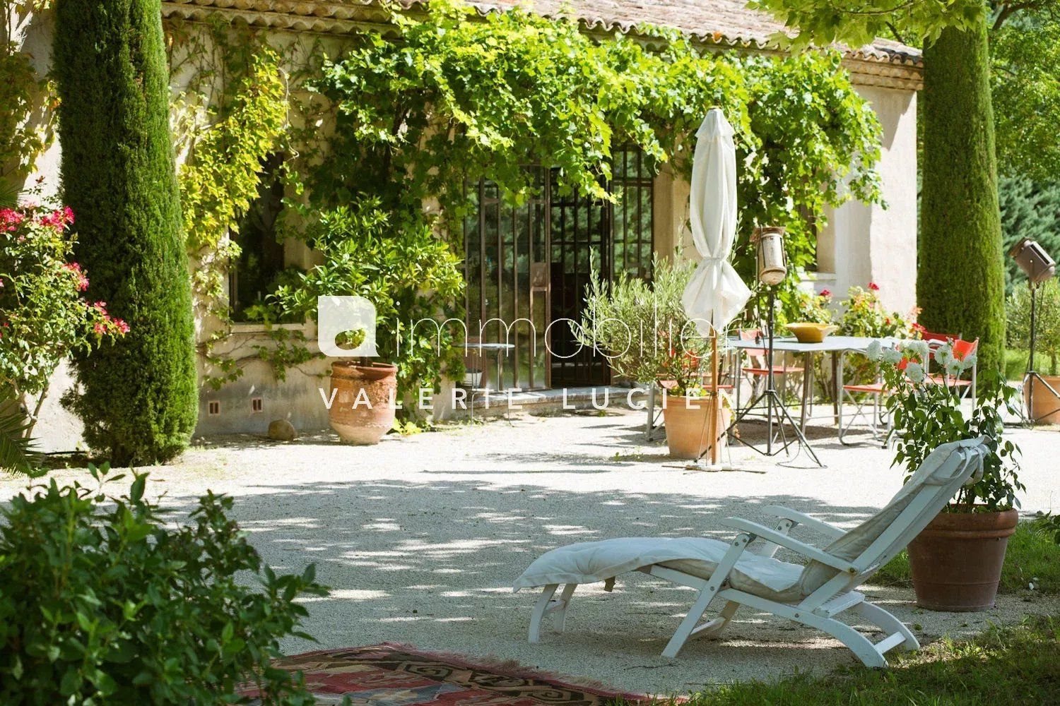 Maison à louer, 200m², Eygalières