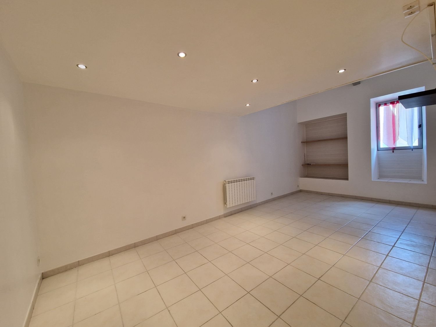 Maison à vendre, 78m², Rémuzat