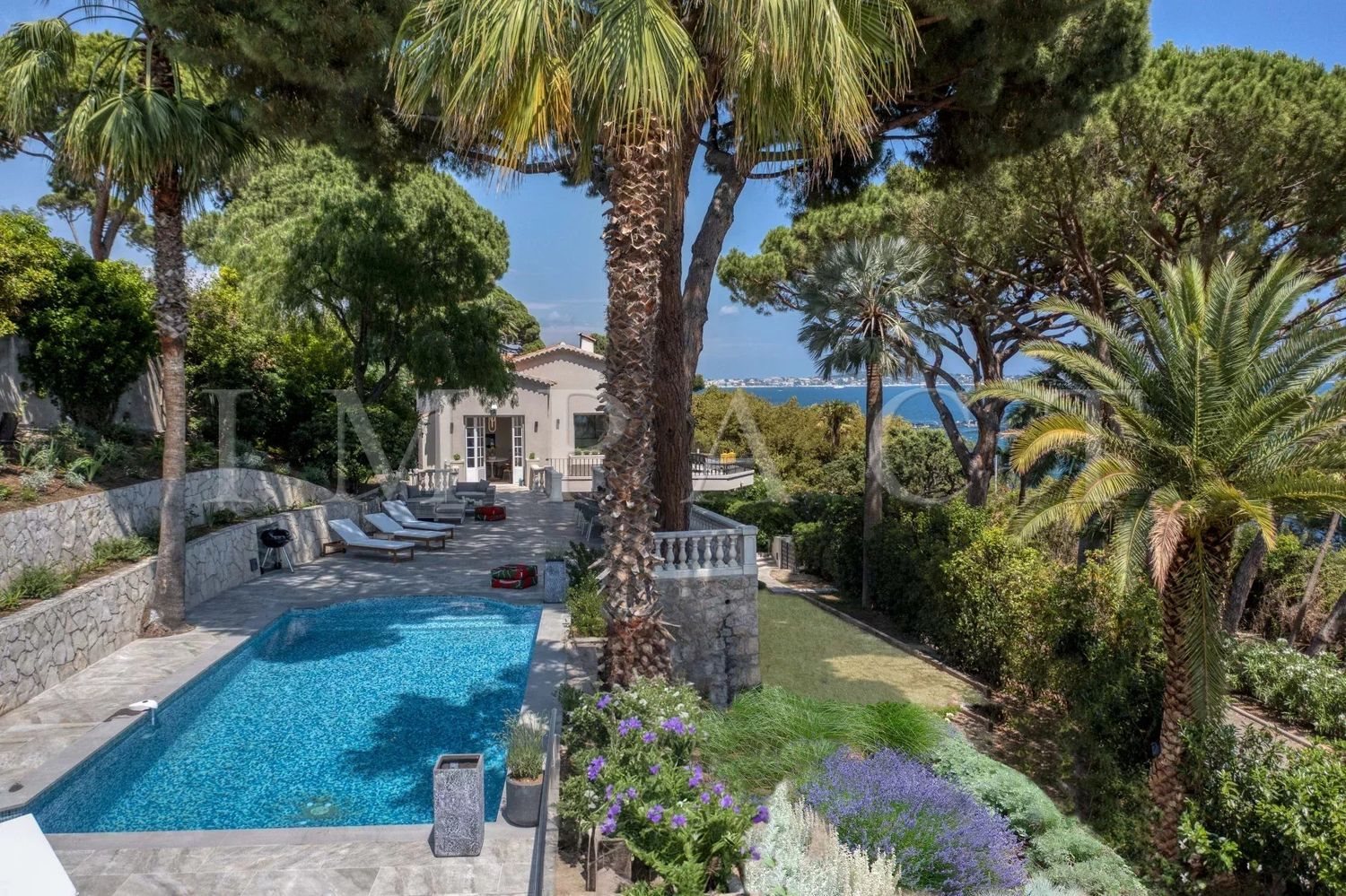 Maison à louer, 300m², Cannes