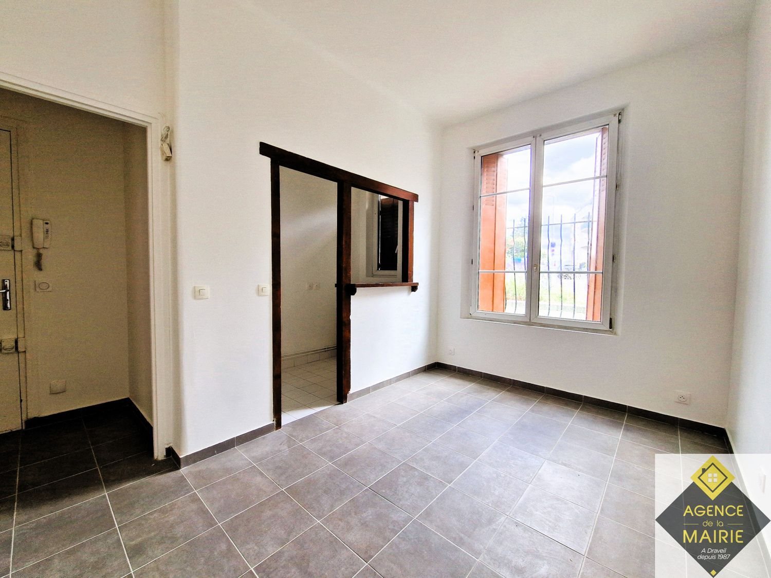 Appartement à vendre, 32m², Viry-Châtillon