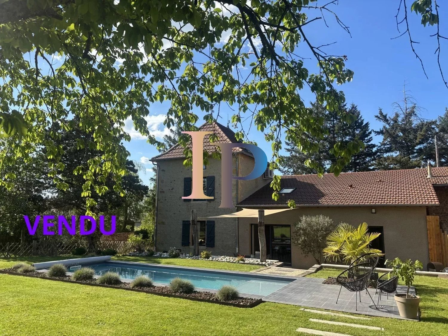 Maison à vendre, 165m², Fleury-la-Montagne