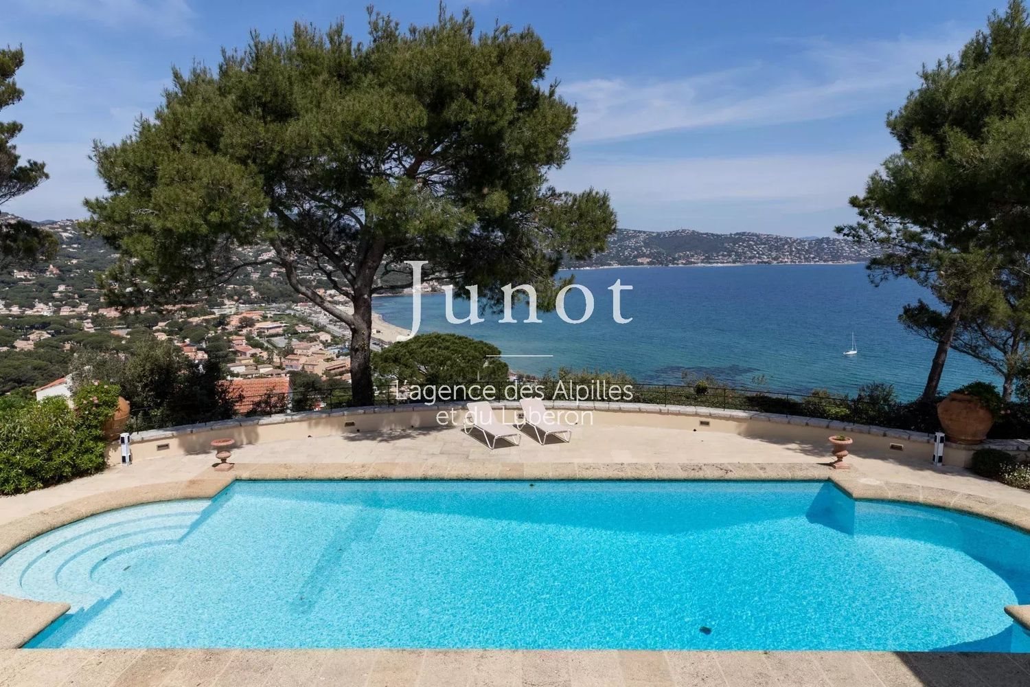 Maison à louer, 850m², Sainte-Maxime