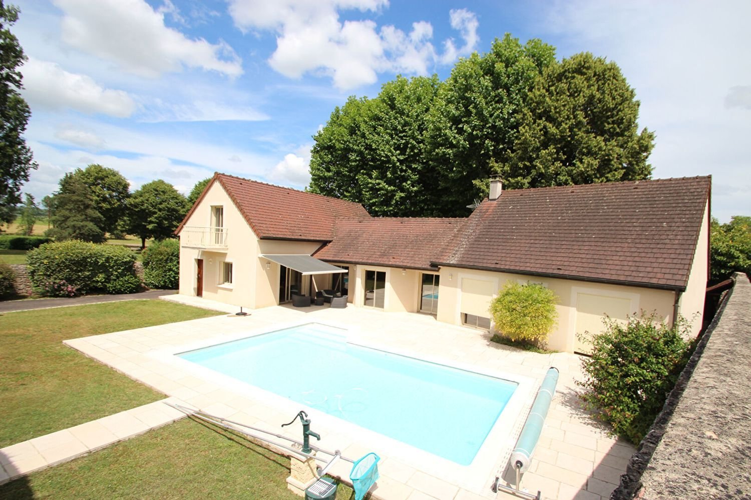Maison à vendre, 223m², Mellecey