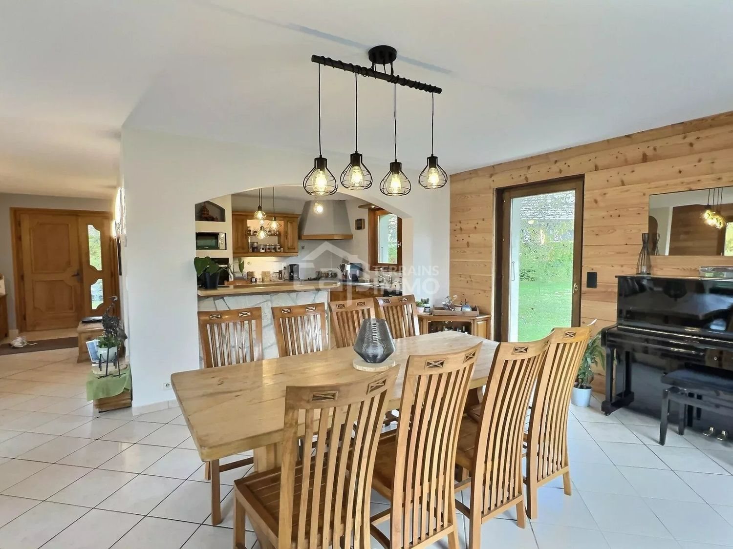 Maison à vendre, 160m², Lyaud