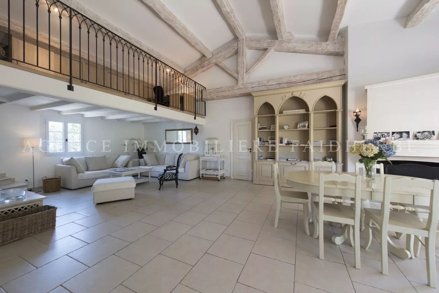 Appartement à vendre, 215m², Salon-de-Provence