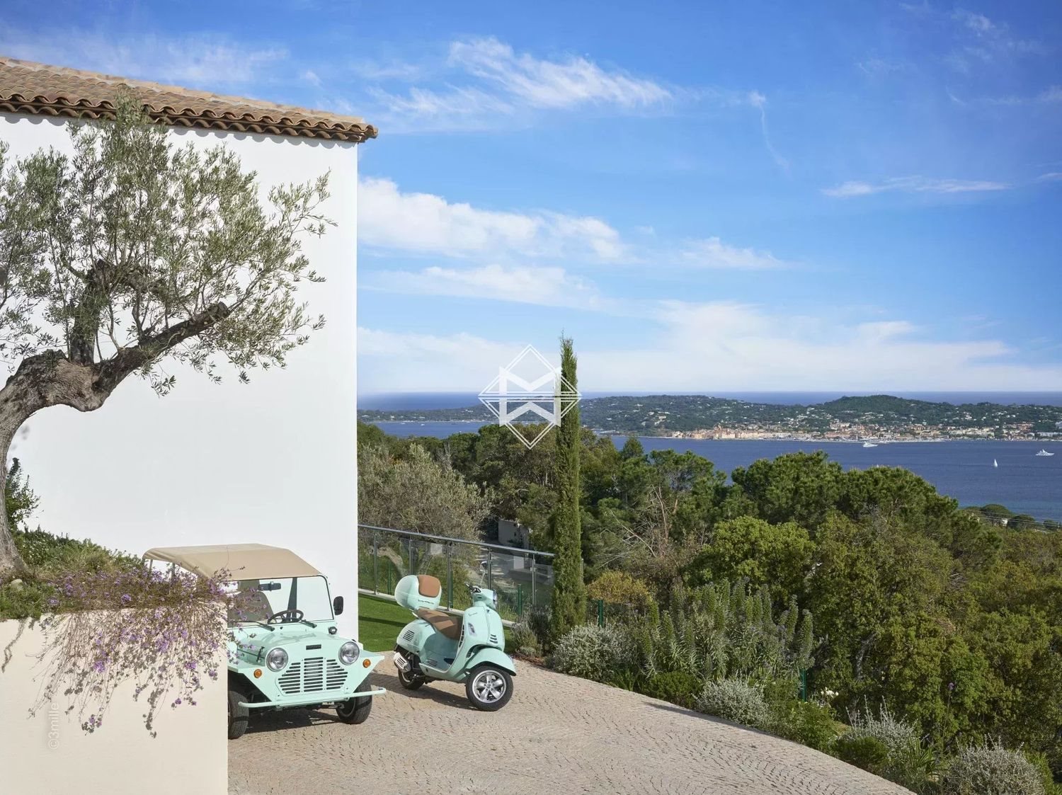 Maison à louer, 575m², Grimaud