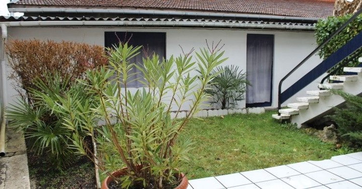 Appartement à louer, 15m², Talence