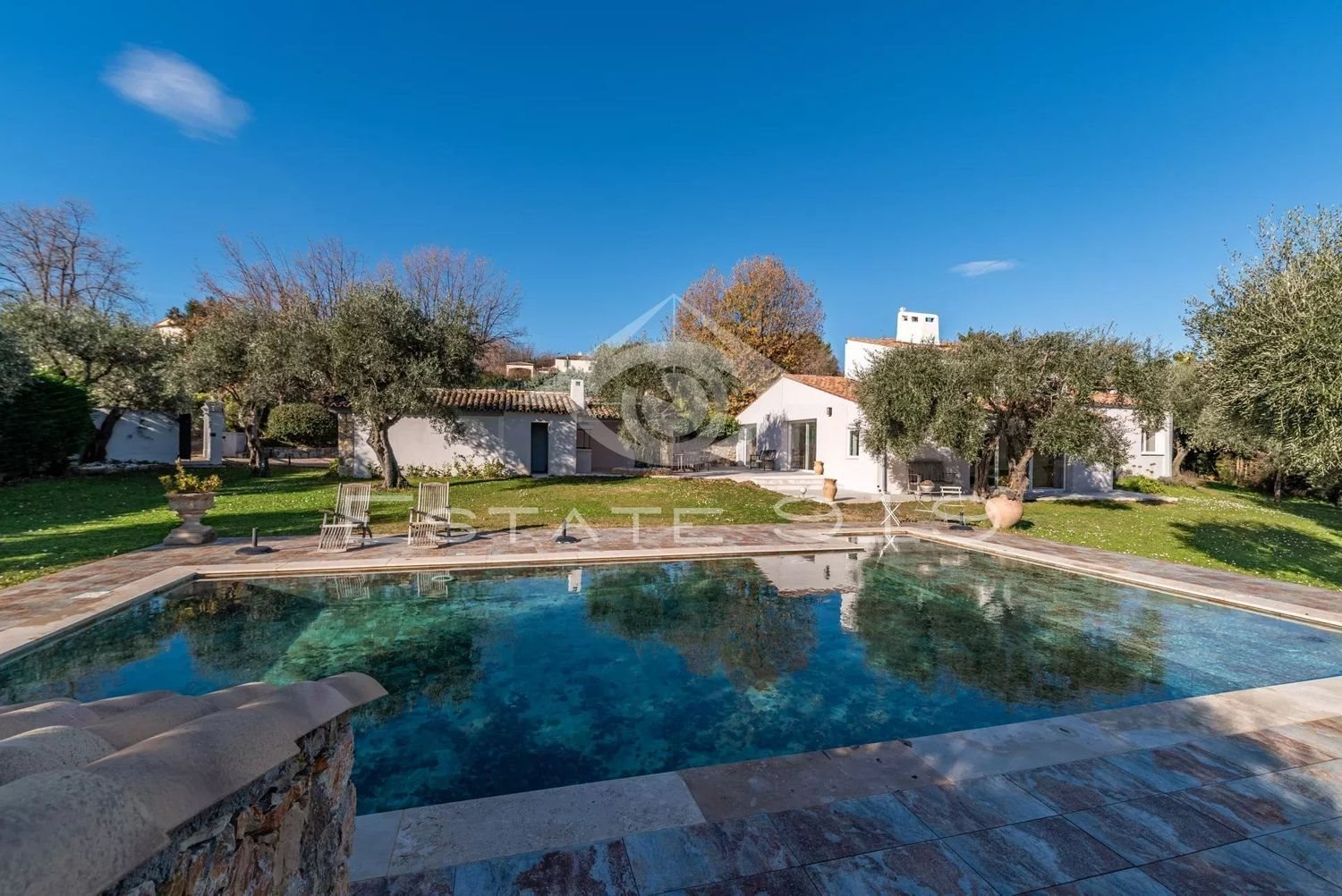 Maison à vendre, 225m², Châteauneuf-Grasse