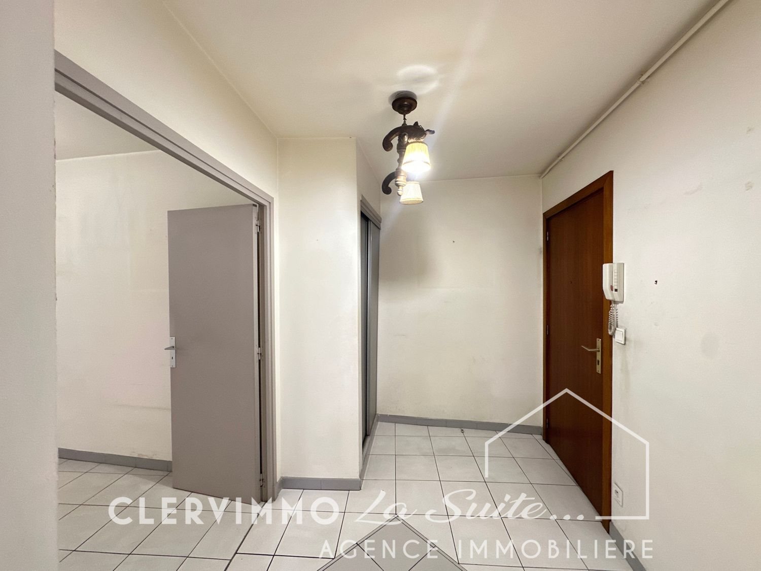 Appartement à vendre, 76m², Arles