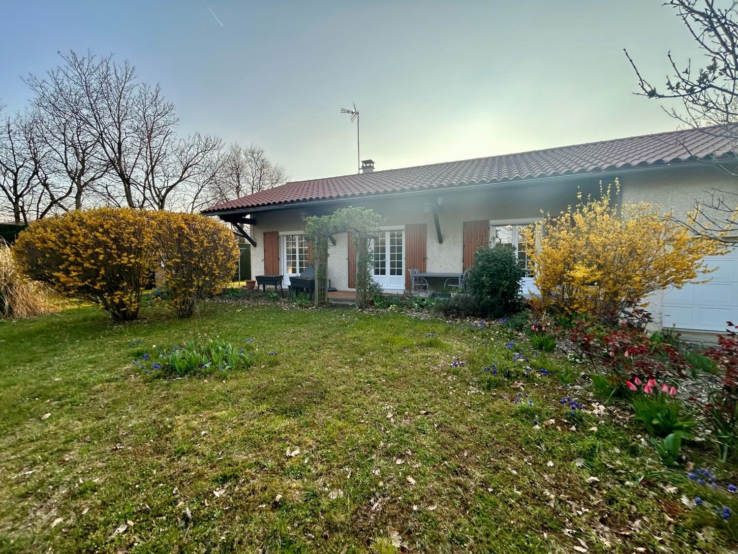Maison à vendre, 88m², Ville-sur-Jarnioux