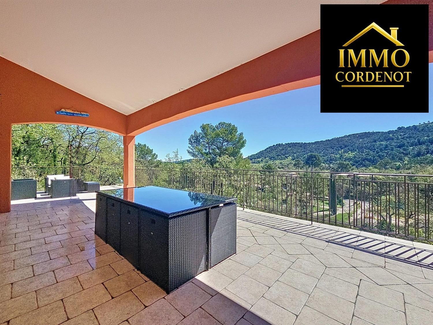 Maison à vendre, 200m², Puget-Ville