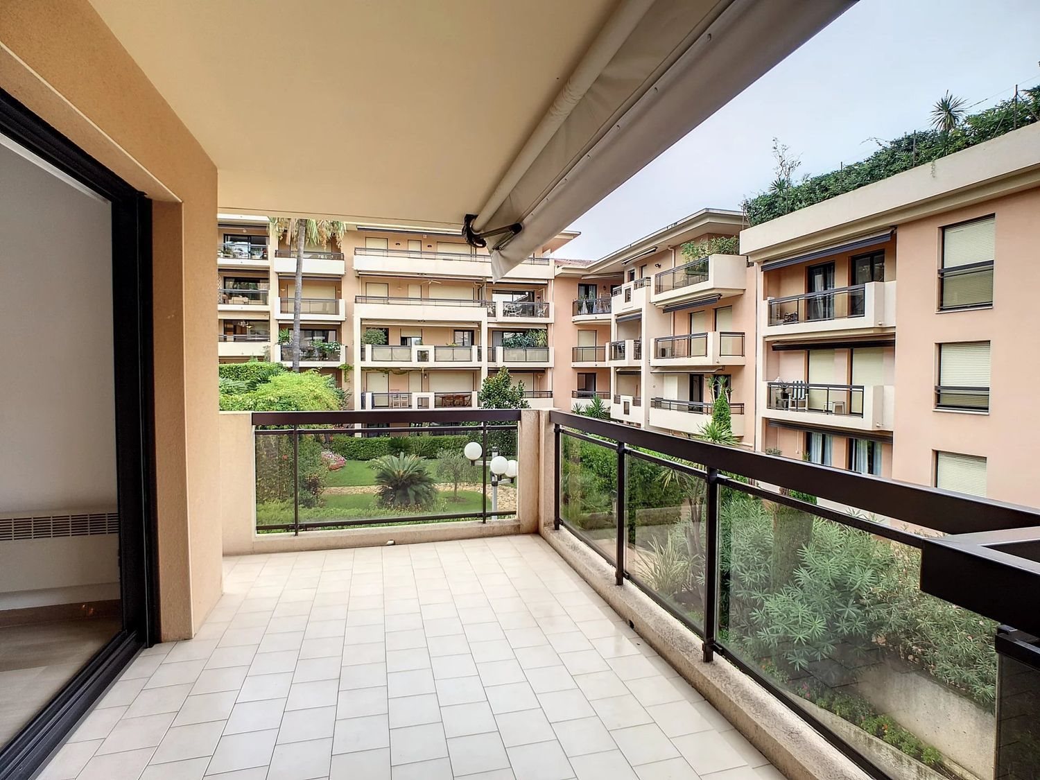 Appartement à louer, 48m², Cannes