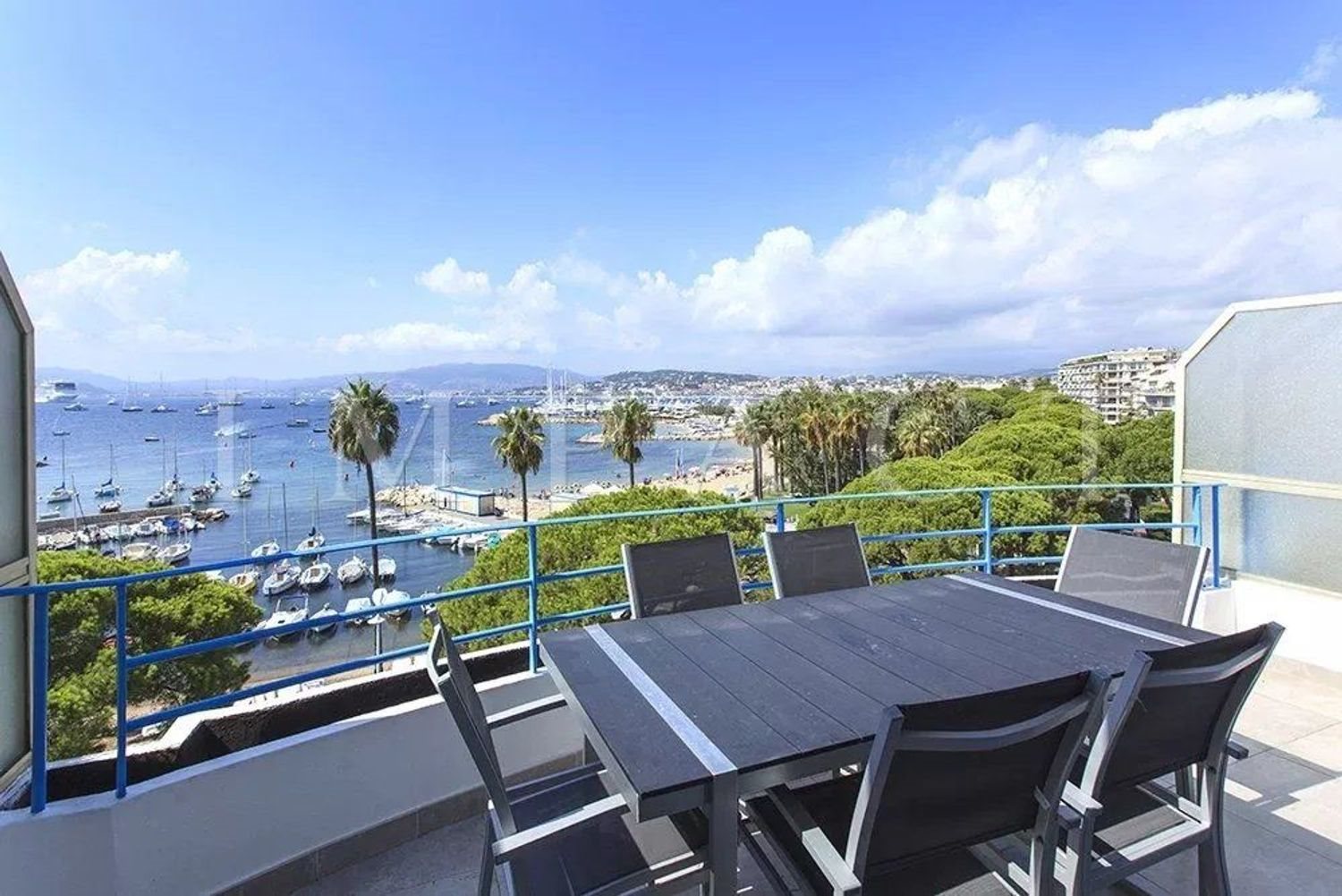 Appartement à louer, 65m², Cannes