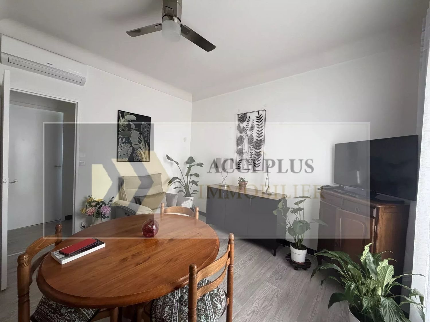 Appartement à louer, 33m², Nîmes
