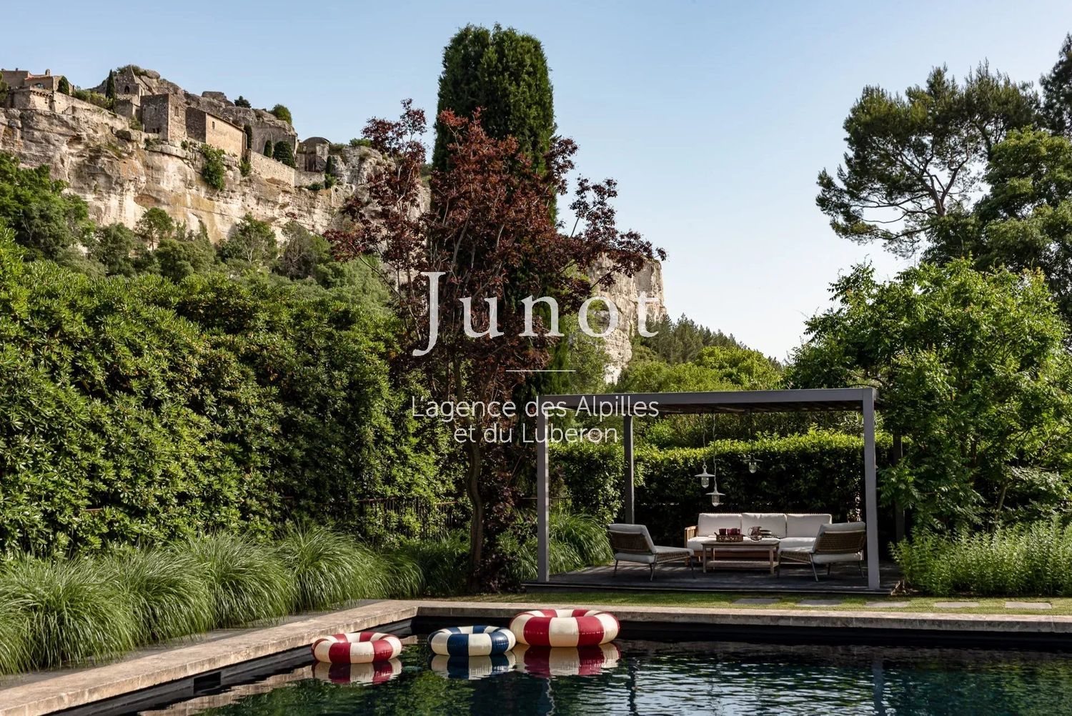 Maison à louer, 334m², Maussane-les-Alpilles