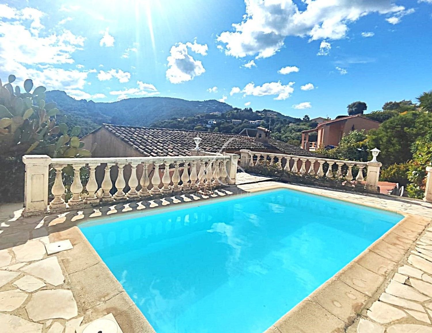 Maison à vendre, 120m², Fréjus