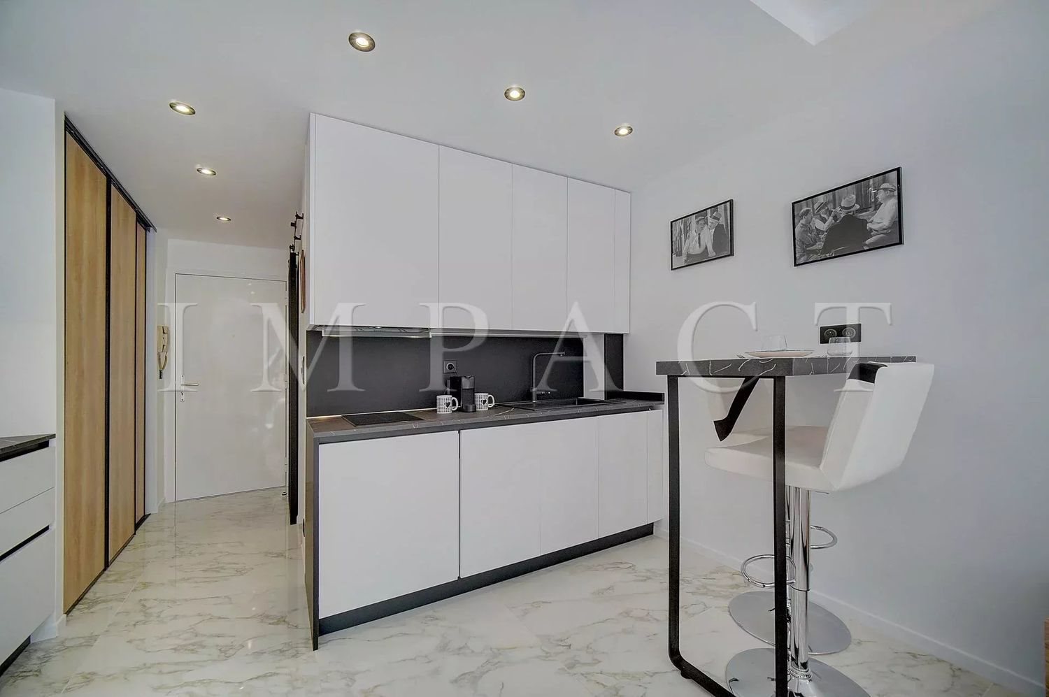 Appartement à louer, 27m², Cannes