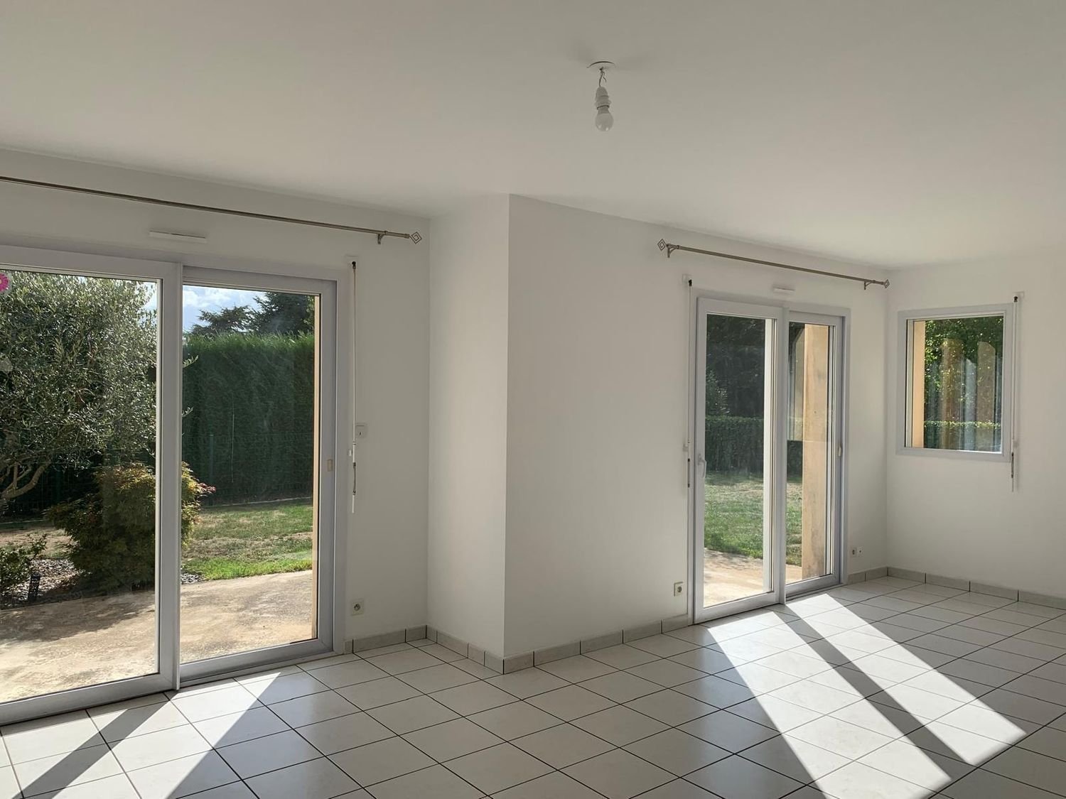 Maison à louer, 115m², Noyal-Pontivy