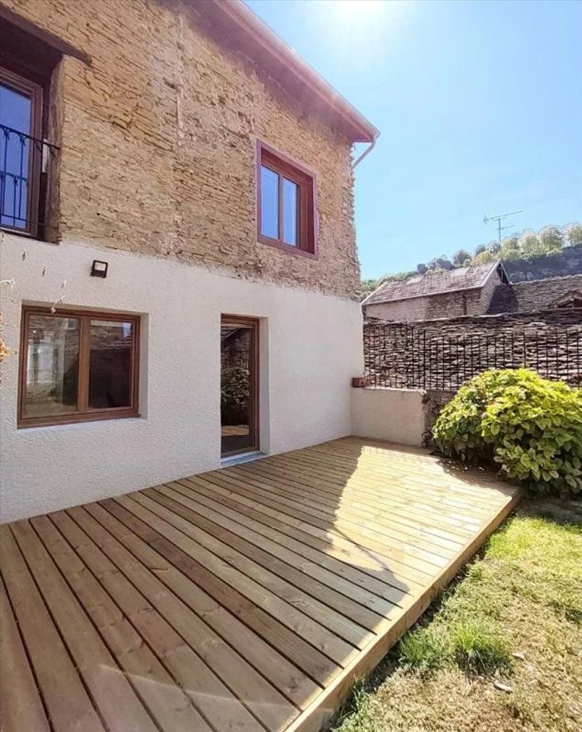 Maison à louer, 84m², Crémieu