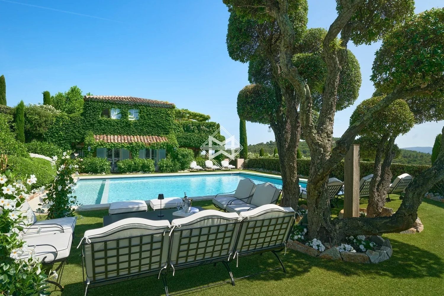 Maison à louer, 600m², Sainte-Maxime