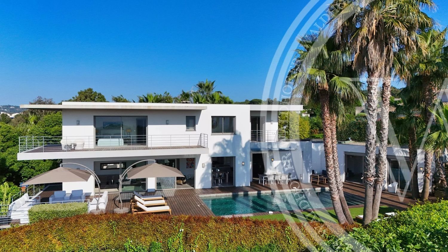 Maison à louer, 380m², Cannes