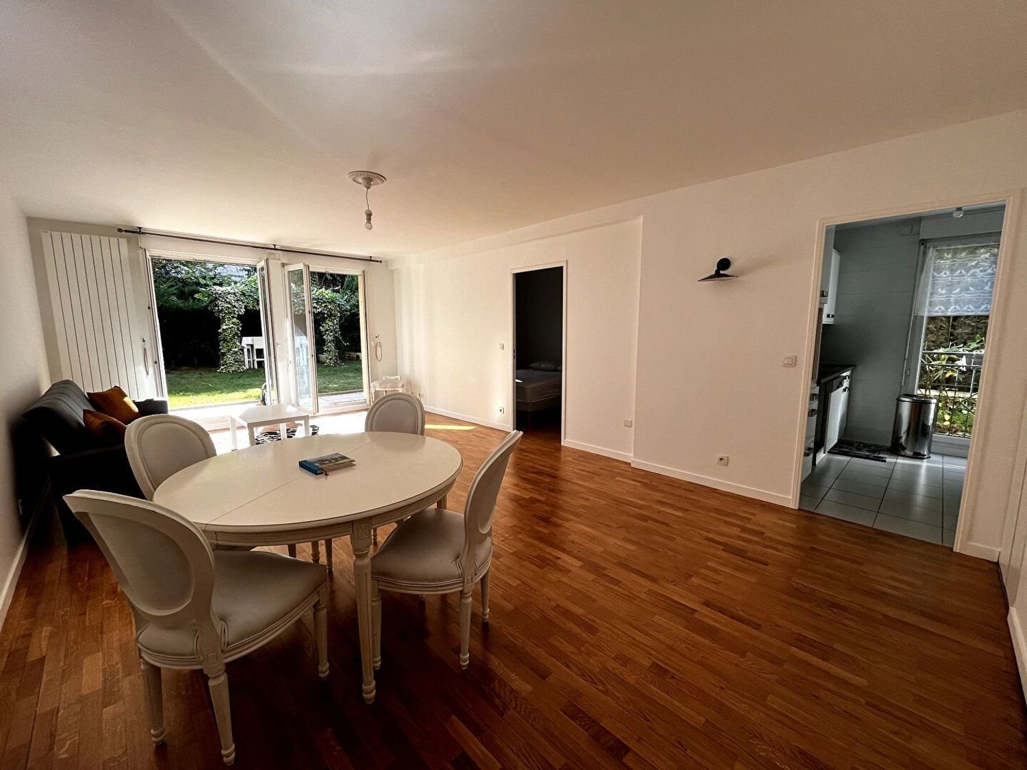 Appartement à louer, 87m², Puteaux