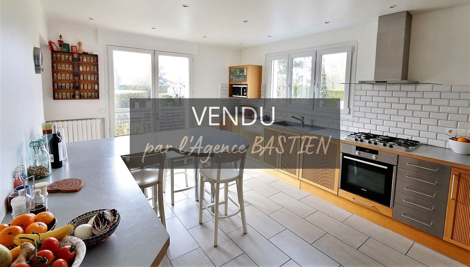 Maison à vendre, 234m², Saint-Genis-Pouilly