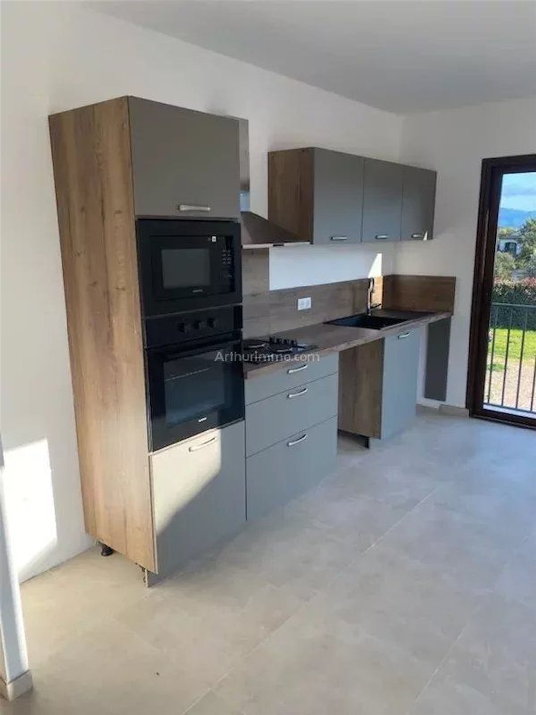 Appartement à louer, 45m², Ajaccio