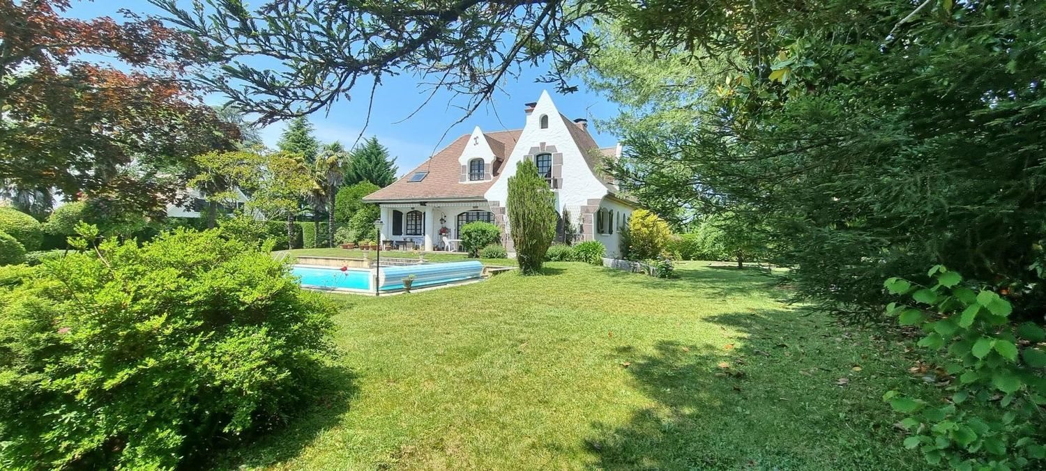 Maison à vendre, 250m², Bizanos