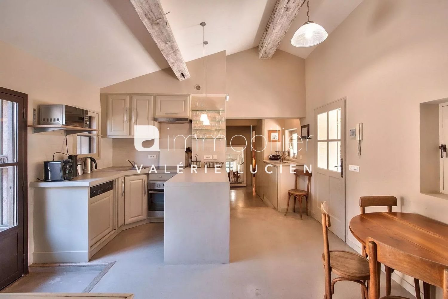 Maison à louer, 110m², Saint-Rémy-de-Provence