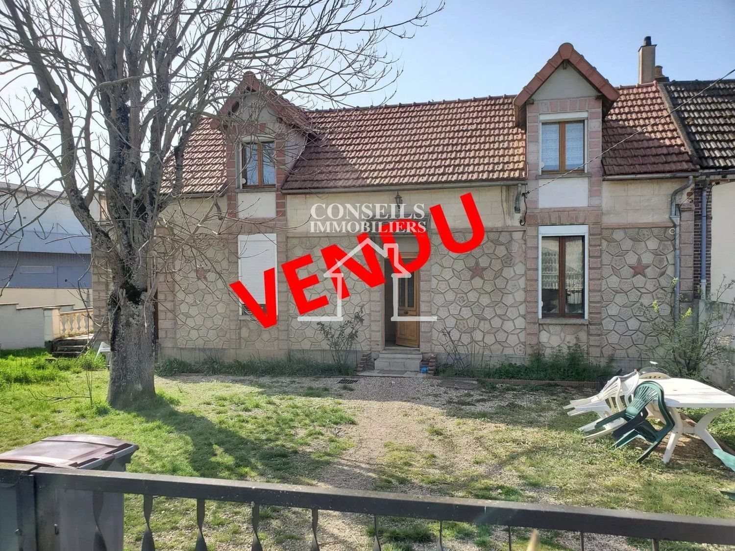 Maison à vendre, 137m², Villeneuve-sur-Yonne