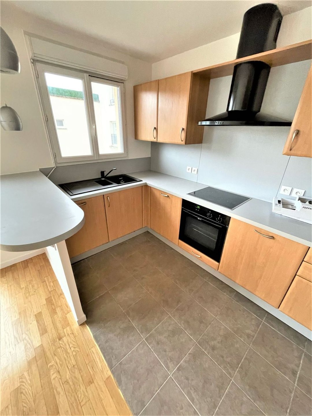 Appartement à louer, 45m², Saint-Cyr-l'École